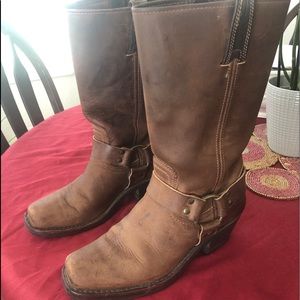 Classic Frye Harness Boot 12R. Tan Brown. 7-1/2